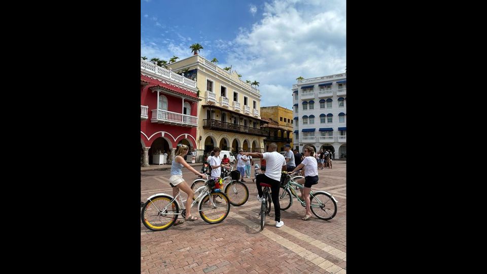 Passeio Panorâmico de Bicicleta: Getsemaní, Centro Histórico e Manga foto 6