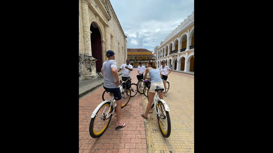 Passeio Panorâmico de Bicicleta: Getsemaní, Centro Histórico e Manga foto 5