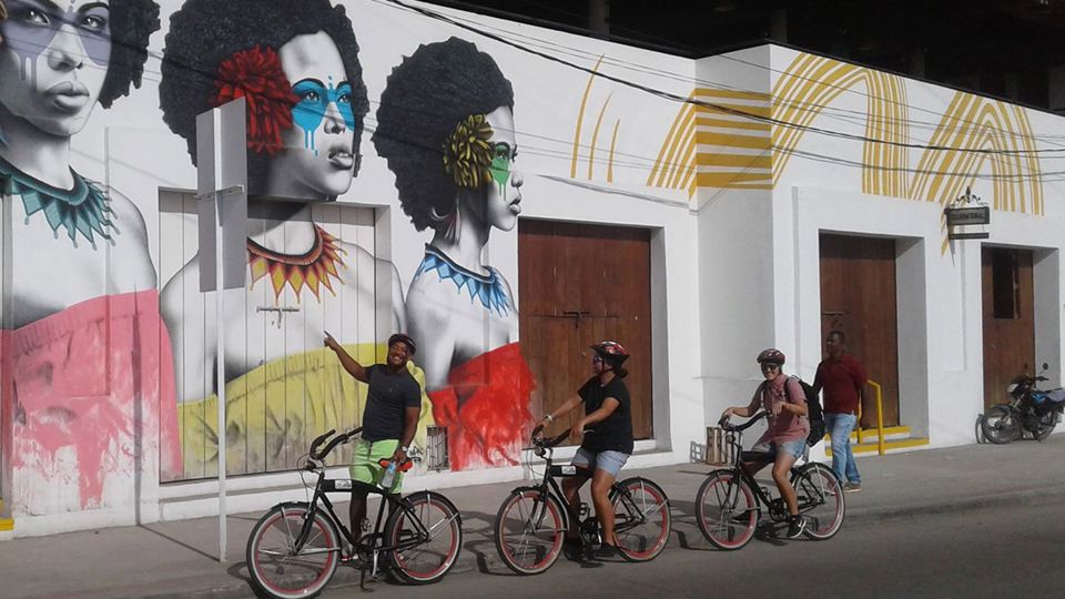 Passeio Panorâmico de Bicicleta: Getsemaní, Centro Histórico e Manga foto 4