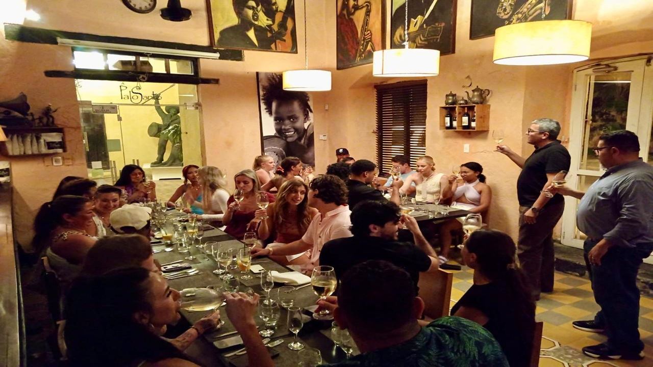 Gourmet Wine Tasting And Local Cuisine (5)