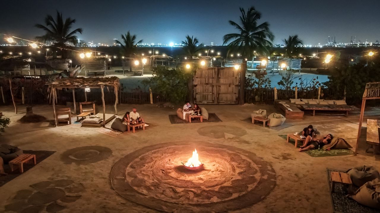 Dinner On The Beach In Tierra Bomba (3)