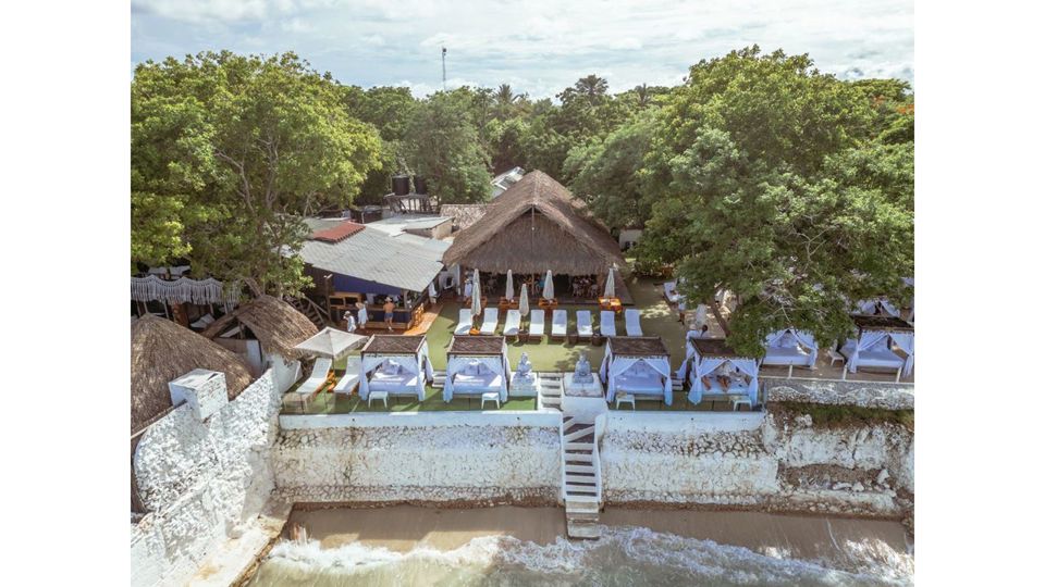 Bora Bora Beach Club Day Pass with Boat Ride foto 2