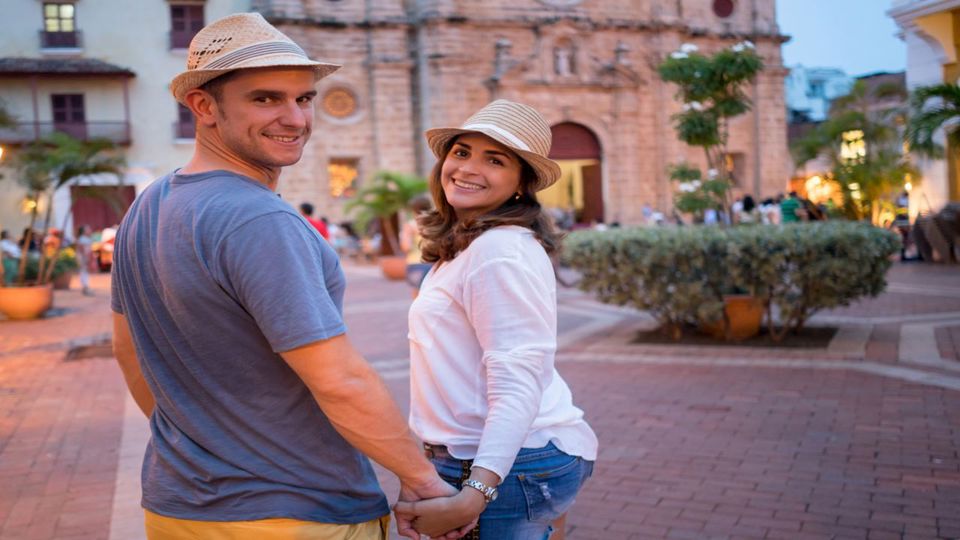 Vintage Car Ride And Signature Dinner foto 4