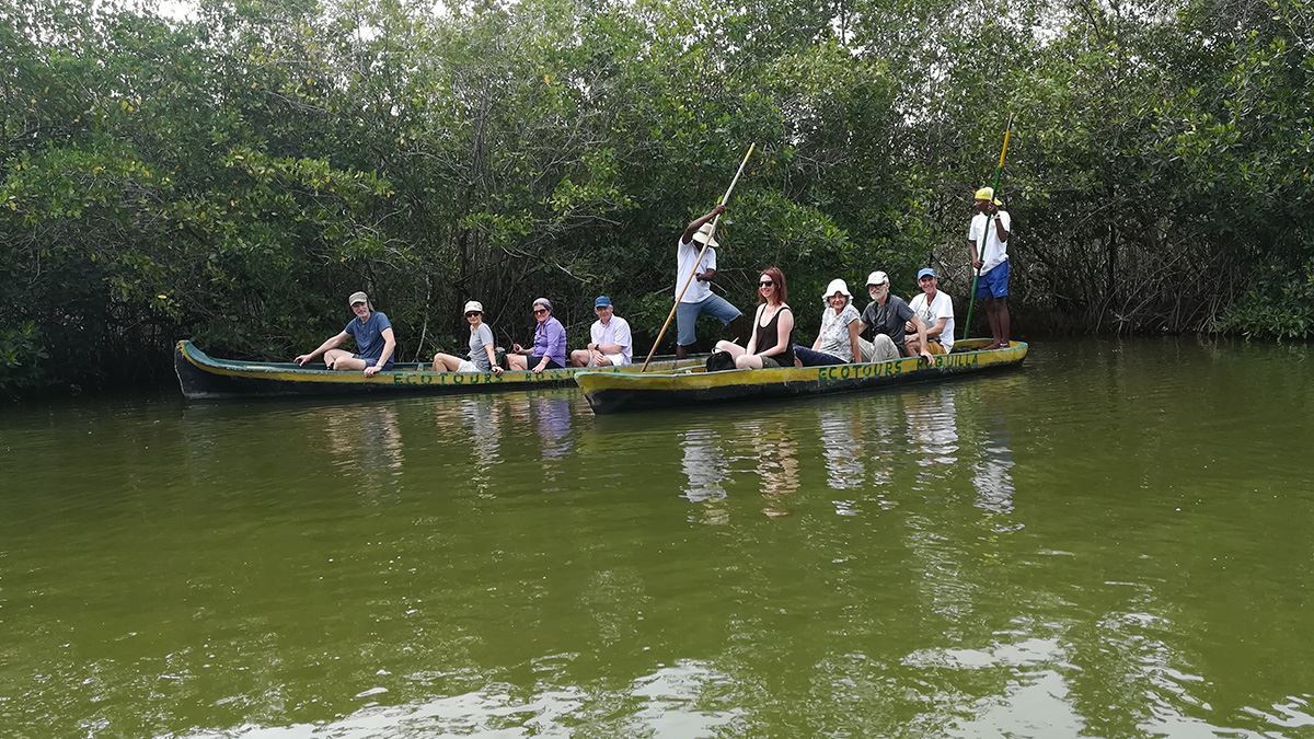 Passeio De Canoa Pelos Manguezais De La Boquilla (3)