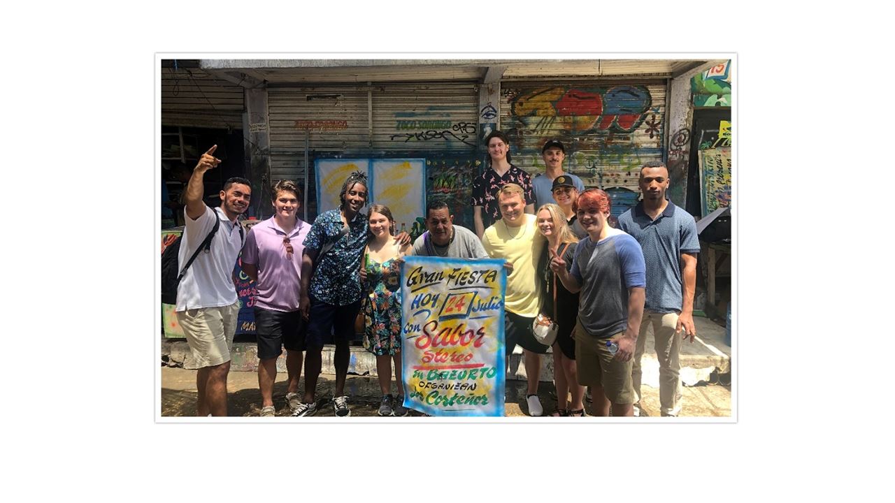Visit To The Bazurto Market (2)